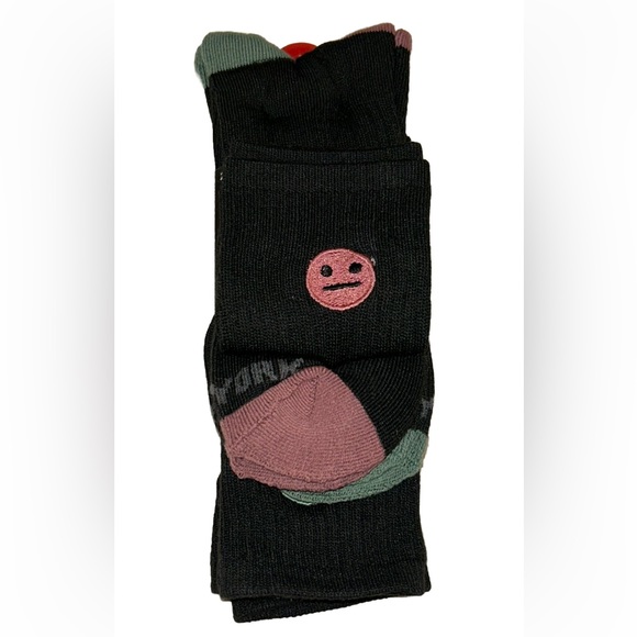 Zoo York Crew Socks 3 Pair Men 6-12 Black w Embroidered Emoji Face Logo Skate NY - Picture 9 of 12